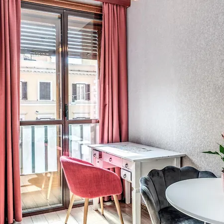 بيت ضيافة Santamaggiore 4*