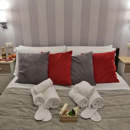 بيت ضيافة Santamaggiore 4*